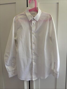 Calvin Klein White Button-Front Long Sleeve Shirt